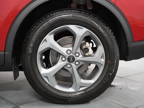 Certified 2025 Ford Escape ST-Line FWD image 33