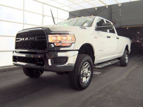 Used 2019 RAM 2500 Tradesman AWD/4WD image 2