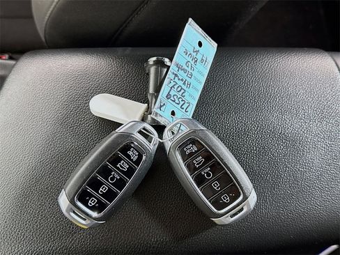 Used 2021 Hyundai Elantra SEL w/ Convenience Package image 22