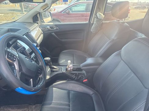 Used 2019 Ford Ranger Lariat w/ Equipment Group 501A Mid image 12