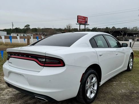 Used 2021 Dodge Charger SXT w/ Leather Interior Group image 9