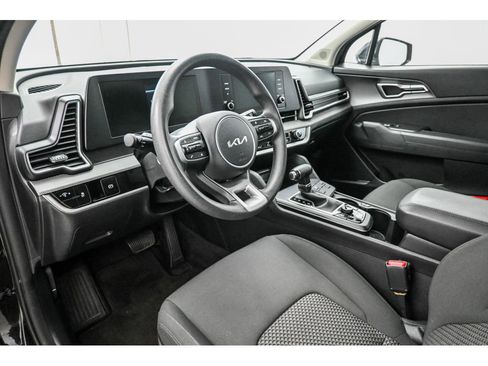 Certified 2023 Kia Sportage LX AWD/4WD image 11