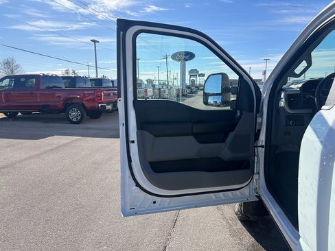 Used 2025 Ford F250 XL w/ 360-Degree Camera Package image 12