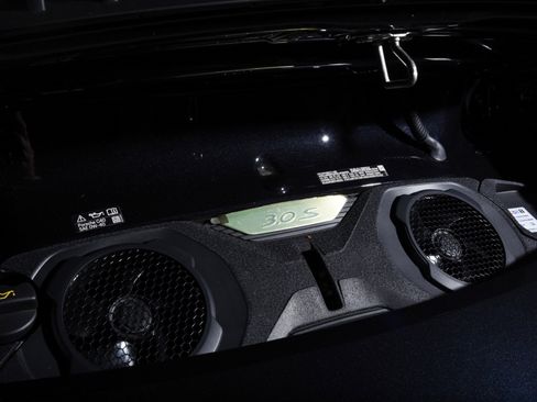 Used 2024 Porsche 911 Carrera S image 16