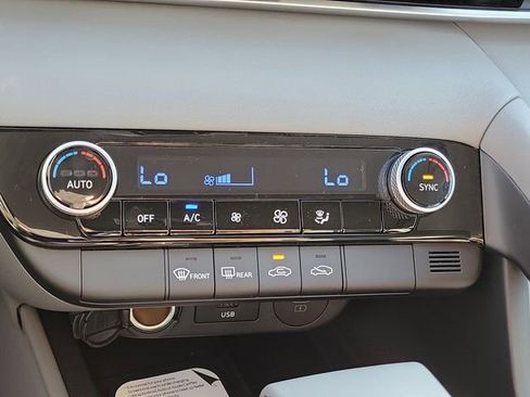 New 2026 Hyundai Elantra Sport image 10