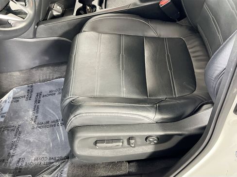 Used 2019 Honda CR-V EX-L image 18