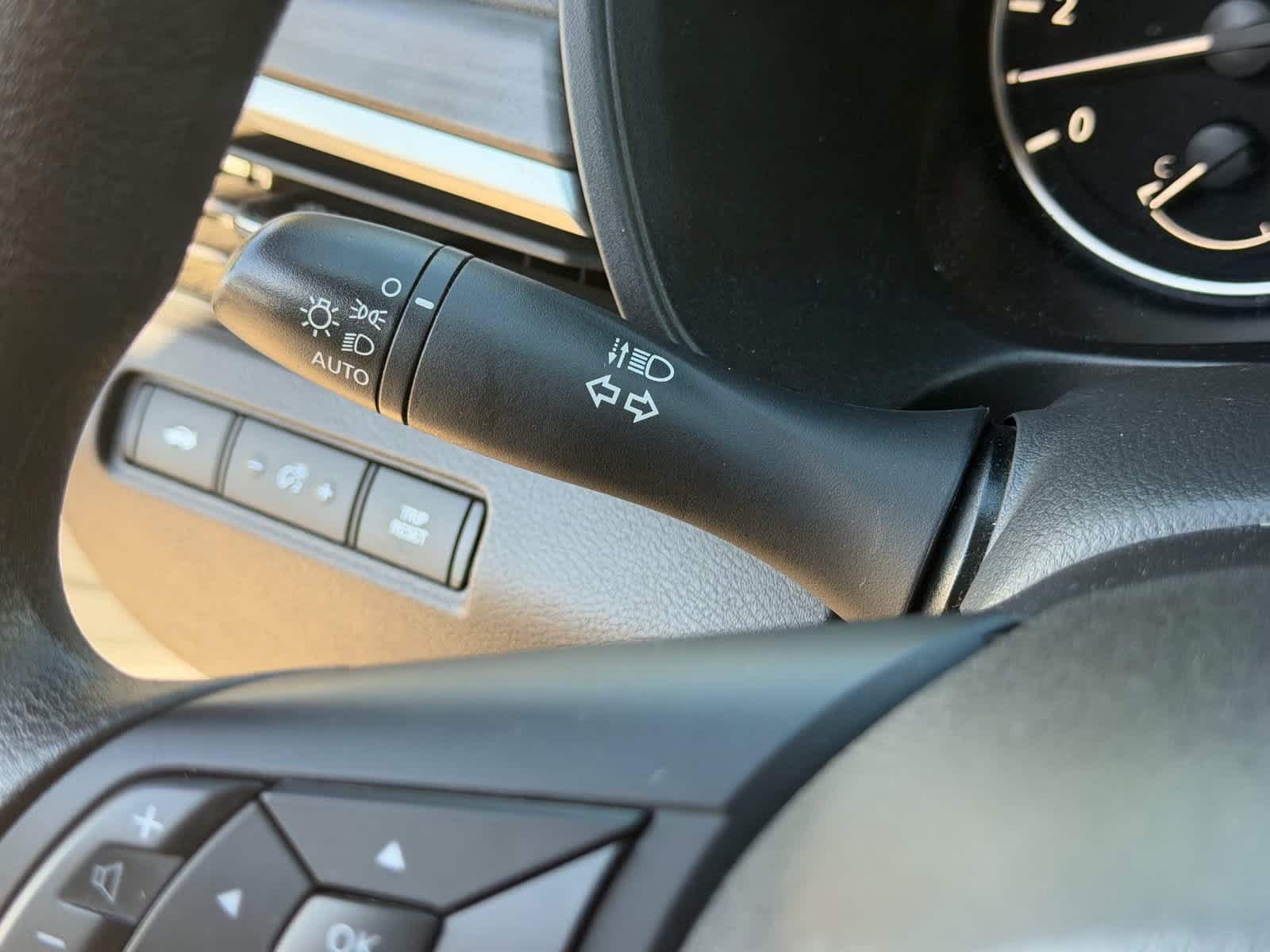 Certified 2025 Nissan Altima 2.5 SV FWD image 16