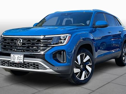 New 2026 Volkswagen Atlas Cross Sport SE image 1