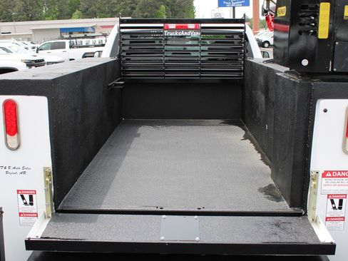 Used 2022 RAM 2500 Tradesman AWD/4WD image 18