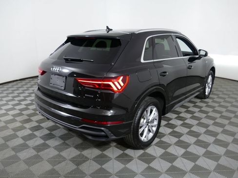 Used 2023 Audi Q3 2.0T Premium AWD/4WD image 3