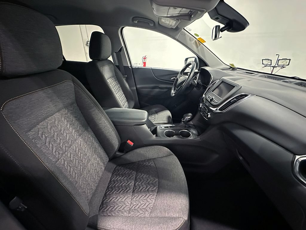Used 2024 Chevrolet Equinox LT FWD image 27