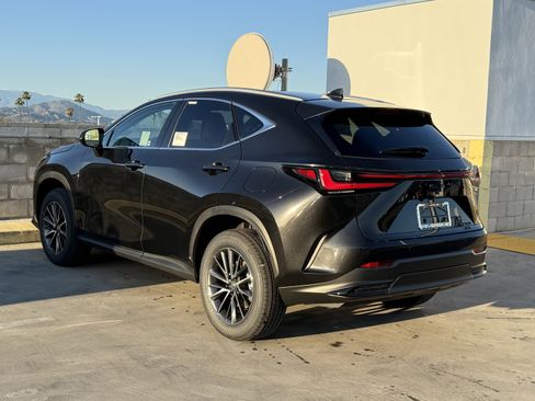 New 2026 Lexus NX 350 AWD image 9