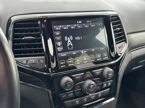 Used 2020 Jeep Grand Cherokee Limited X image 16