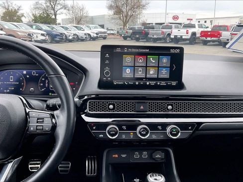 Used 2023 Honda Civic Sport Touring image 9