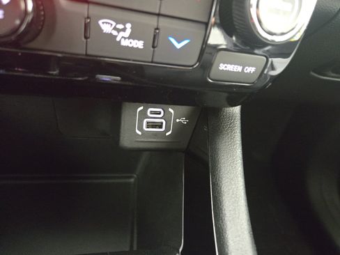 Used 2022 Jeep Compass Limited AWD/4WD image 26