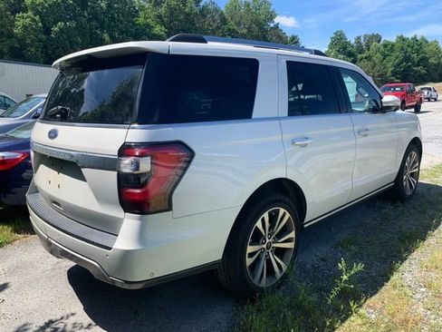 Used 2020 Ford Expedition Limited w/ Equipment Group 302A AWD/4WD image 7