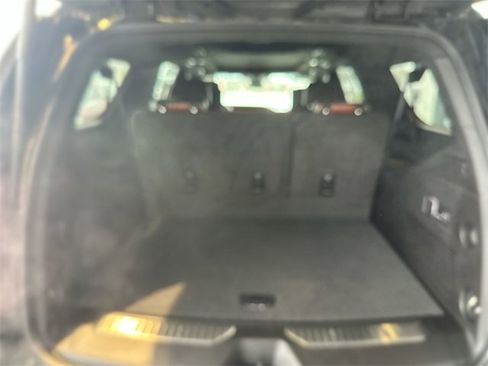 Used 2023 GMC Yukon XL Denali Ultimate image 27