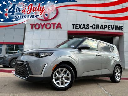Used 2025 Kia Soul LX w/ LX Technology Package