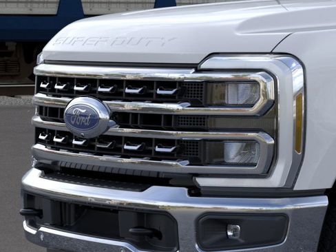 New 2026 Ford F250 Lariat AWD/4WD image 17
