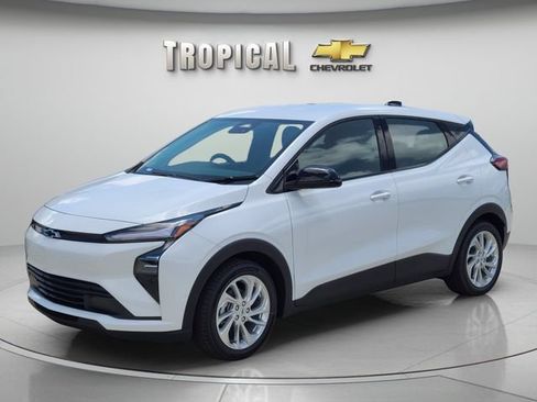 New 2027 Chevrolet Bolt LT FWD image 1