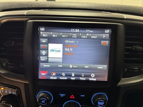 Used 2021 RAM 1500 Warlock AWD/4WD image 3