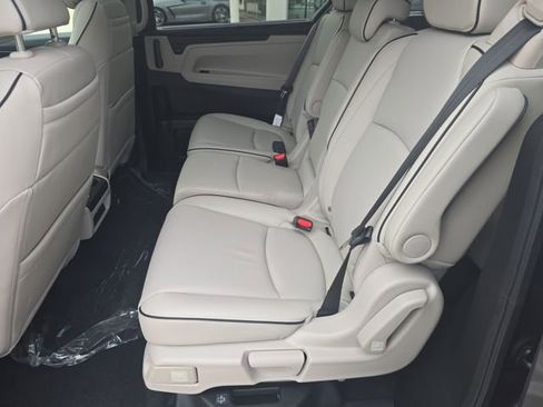 New 2026 Honda Odyssey Touring image 49