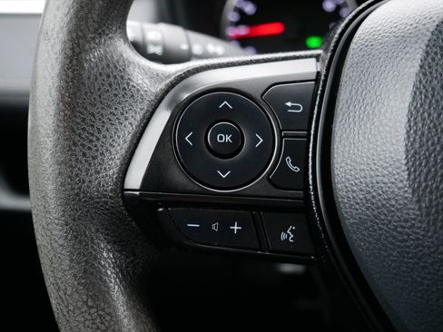 Used 2021 Toyota RAV4 XLE w/ Carpet Mat Package (TMS) image 28