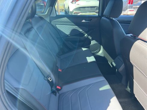 Used 2025 Volkswagen Jetta GLI Autobahn image 14