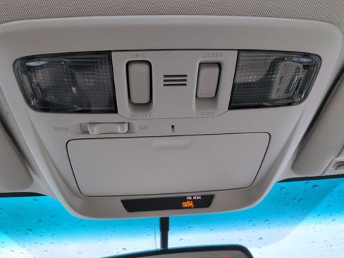 Used 2015 Subaru Outback 2.5i Premium image 30