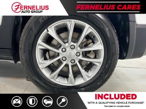 Used 2022 Jeep Cherokee Latitude Lux AWD/4WD image 49