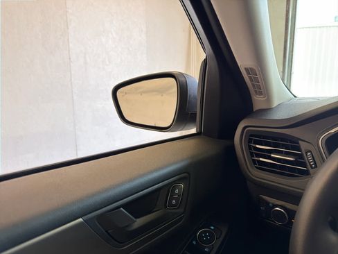 Used 2025 Ford Escape Active image 41