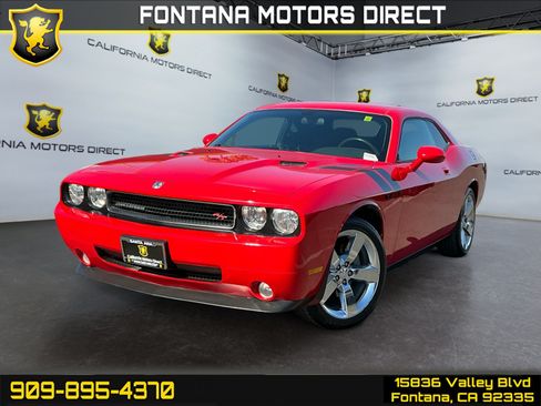 Used 2010 Dodge Challenger R/T w/ Sound Group RWD image 1