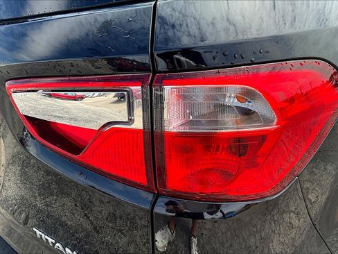 Used 2019 Ford EcoSport Titanium image 28