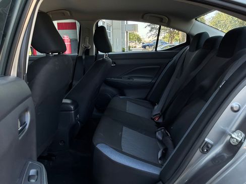 Used 2025 Nissan Versa SV FWD image 11