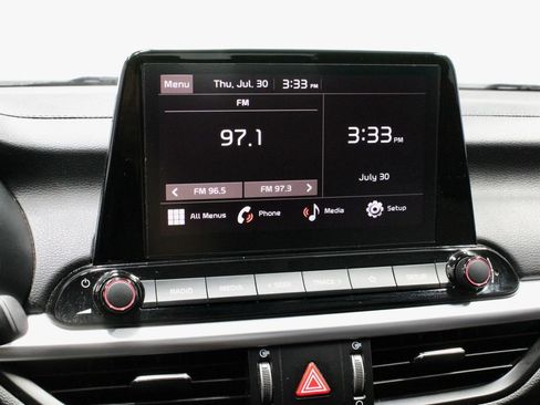 Used 2023 Kia Forte LXS FWD image 3