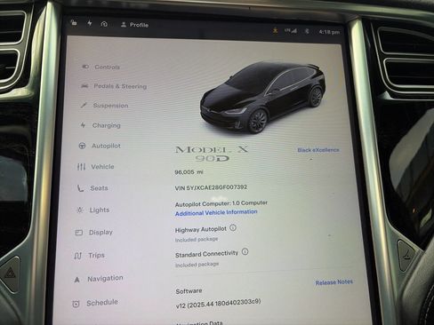 Used 2016 Tesla Model X 90D image 36