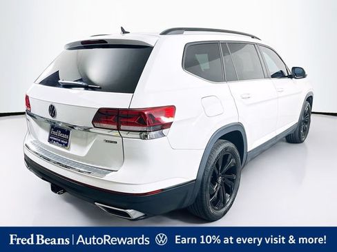 Used 2023 Volkswagen Atlas SE w/ Black Wheel Package AWD/4WD image 9