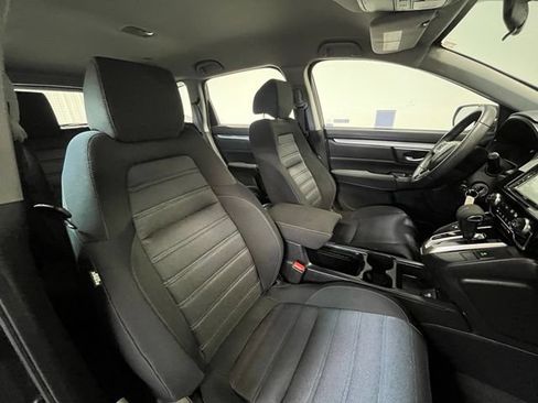 Used 2019 Honda CR-V LX image 9