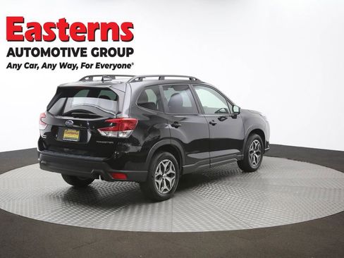 Used 2022 Subaru Forester Premium AWD/4WD image 44