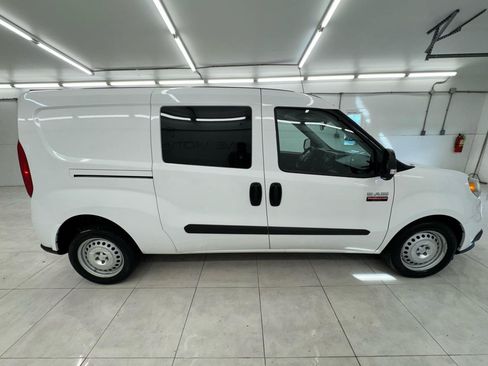 Used 2022 RAM ProMaster City Tradesman FWD image 4