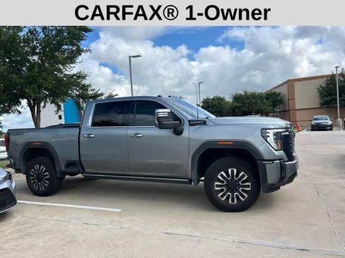 Used 2024 GMC Sierra 2500 Denali Ultimate AWD/4WD image 2