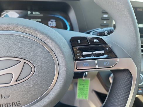 New 2026 Hyundai Elantra SE image 15