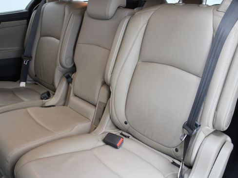Used 2018 Honda Odyssey EX-L image 19