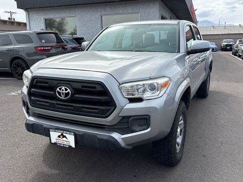 Used 2017 Toyota Tacoma SR w/ Tow Package image 3