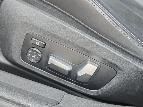 Used 2023 BMW M3 image 12