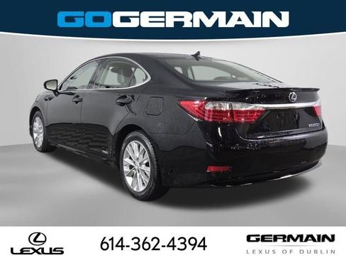 Used 2013 Lexus ES 300h w/ Luxury Pkg FWD image 10