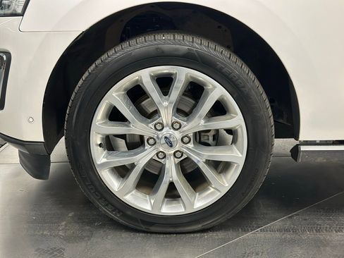 Used 2018 Ford Expedition Limited w/ Equipment Group 302A image 27