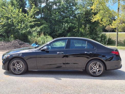 Used 2025 Mercedes-Benz C 300 4MATIC Sedan image 5