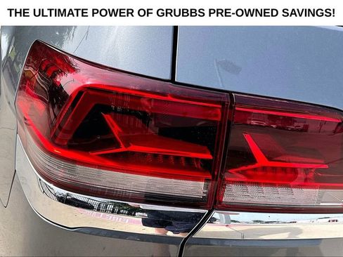 Used 2021 Volkswagen Atlas SE w/ Panoramic Sunroof Package FWD image 39