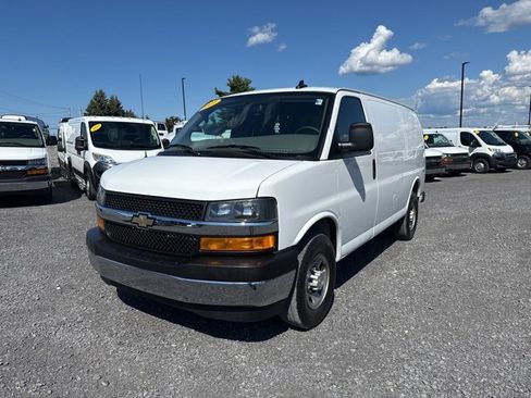 Used 2023 Chevrolet Express 2500 Work Van w/ Driver Convenience Package image 4